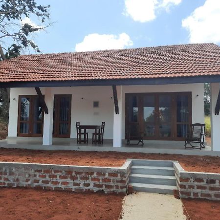 Moni Farm House Wilpattu Nochchiyagama ภายนอก รูปภาพ