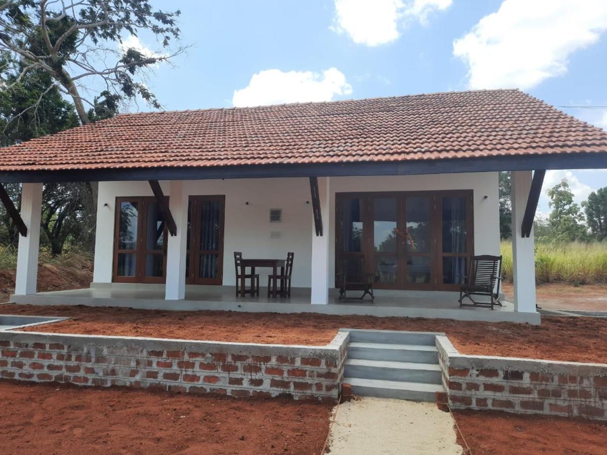 Moni Farm House Wilpattu Nochchiyagama ภายนอก รูปภาพ
