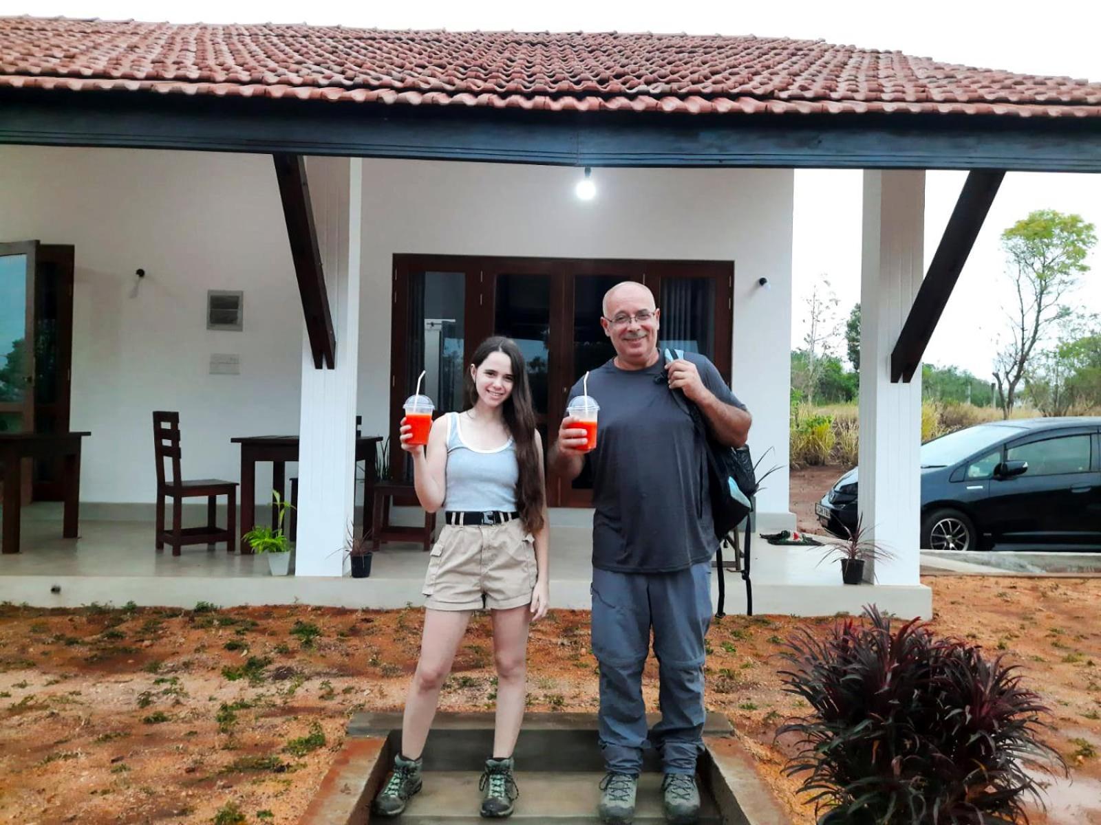 Moni Farm House Wilpattu Nochchiyagama ภายนอก รูปภาพ