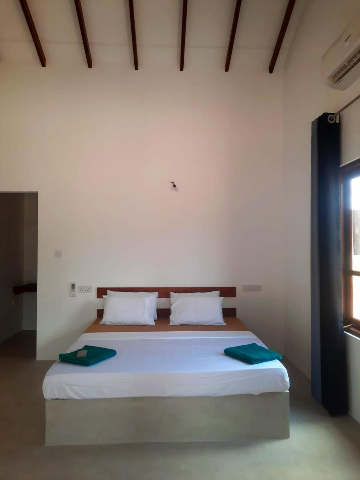 Moni Farm House Wilpattu Nochchiyagama ภายนอก รูปภาพ